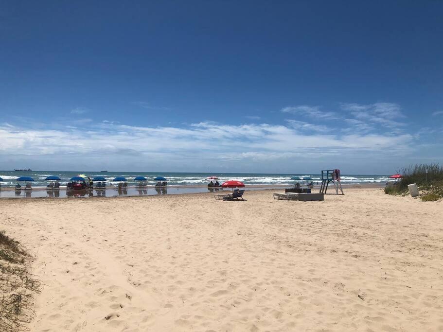 2 Bed 2 Bath 1St Floor Condo W Pool By Beach South Padre Island Eksteriør bilde